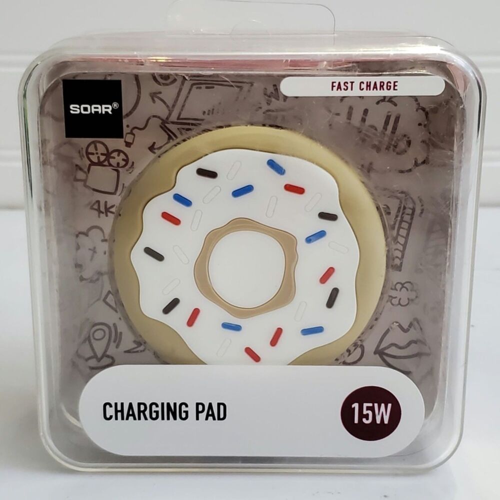 SOAR 15W Fast Wireless Charging Pad - Novelty Frosted Donut Design (NIP / NWT)